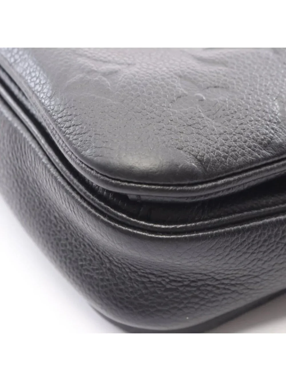 Louis Vuitton Handbag Pochette Metis MM Monogram Empreinte Noir 2-Way Leather